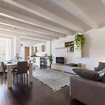 Alexander House - Unbeatable Price! Apartman *