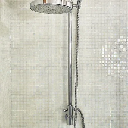 Alexander House - Unbeatable Price! Appartamento *