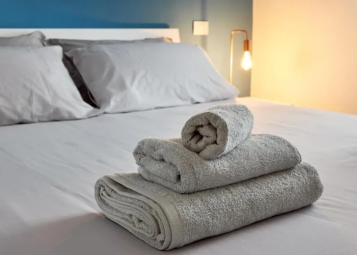 Alexander House - Unbeatable Price! Bergamo