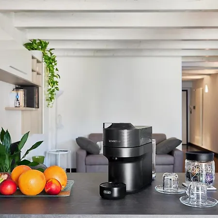 Alexander House - Bright Flat In Historic Borgo Apartament