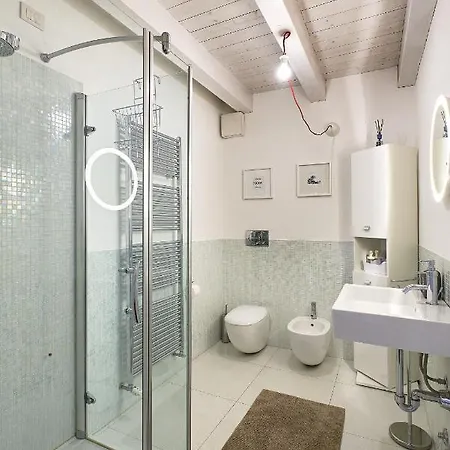 Alexander House - Bright Flat In Historic Borgo Apartament