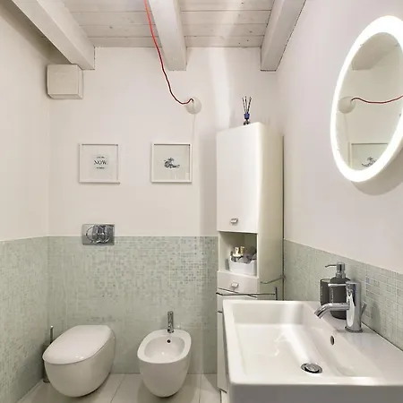 Apartament Alexander House - Bright Flat In Historic Borgo *